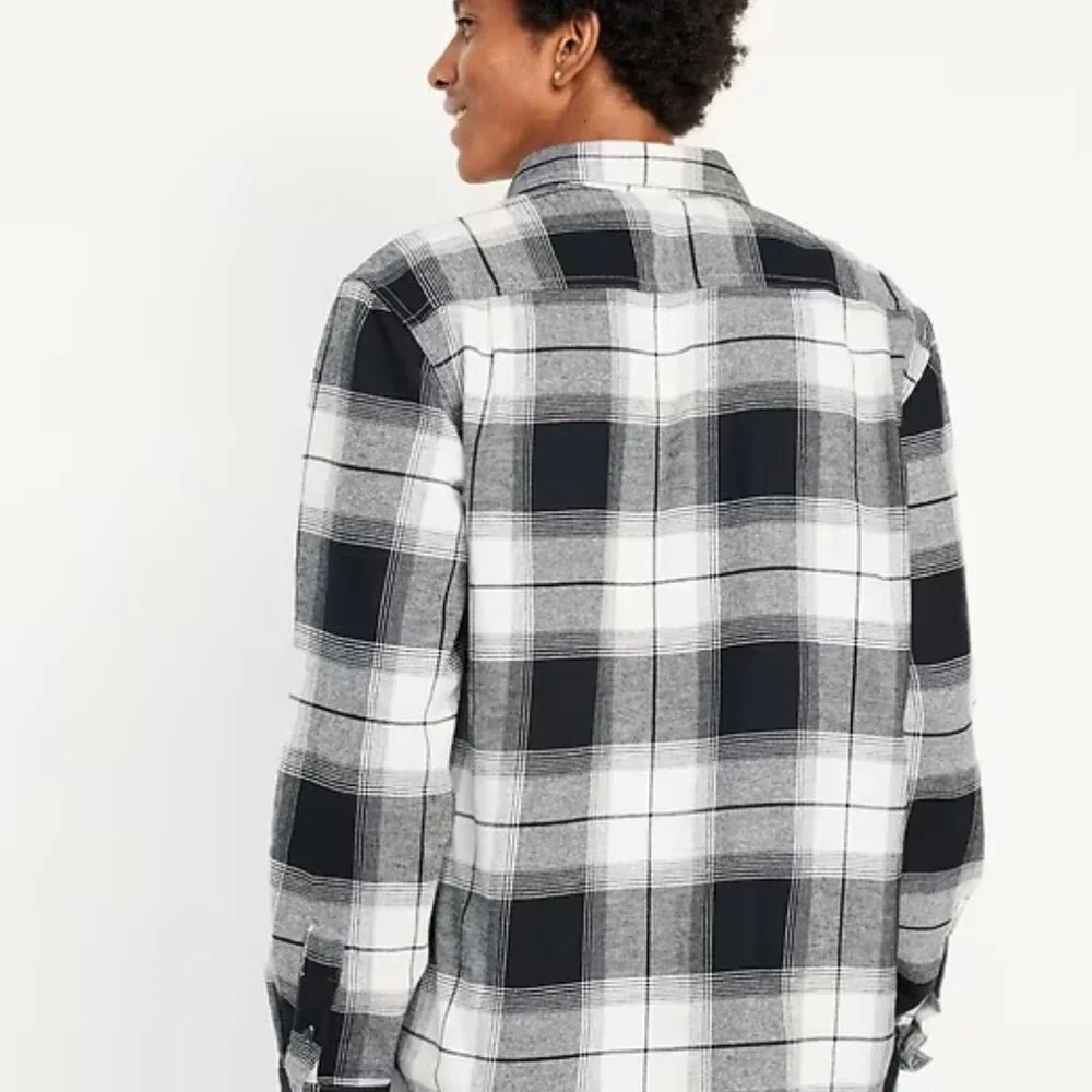 NWT Old Navy Men's Black and White Flannel Shirt - size L - Picture 2 of 9